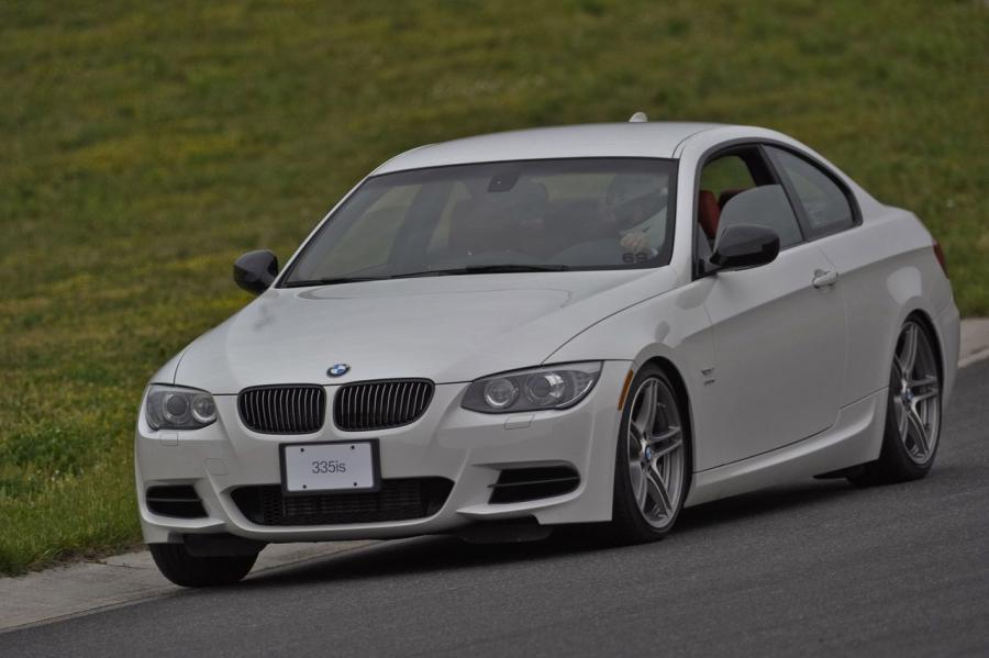  BMW 335is 2011 года  (фото 19 из 34)